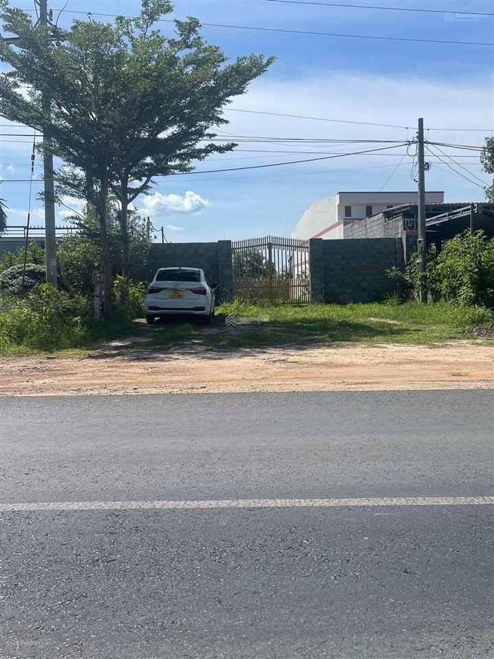 Bán đất mt hùng vương, tx lagi, bình thuận, dt 5x38m, 6x32m, 6x47m, 10x113m giá từ 2.5 tỷ/lô