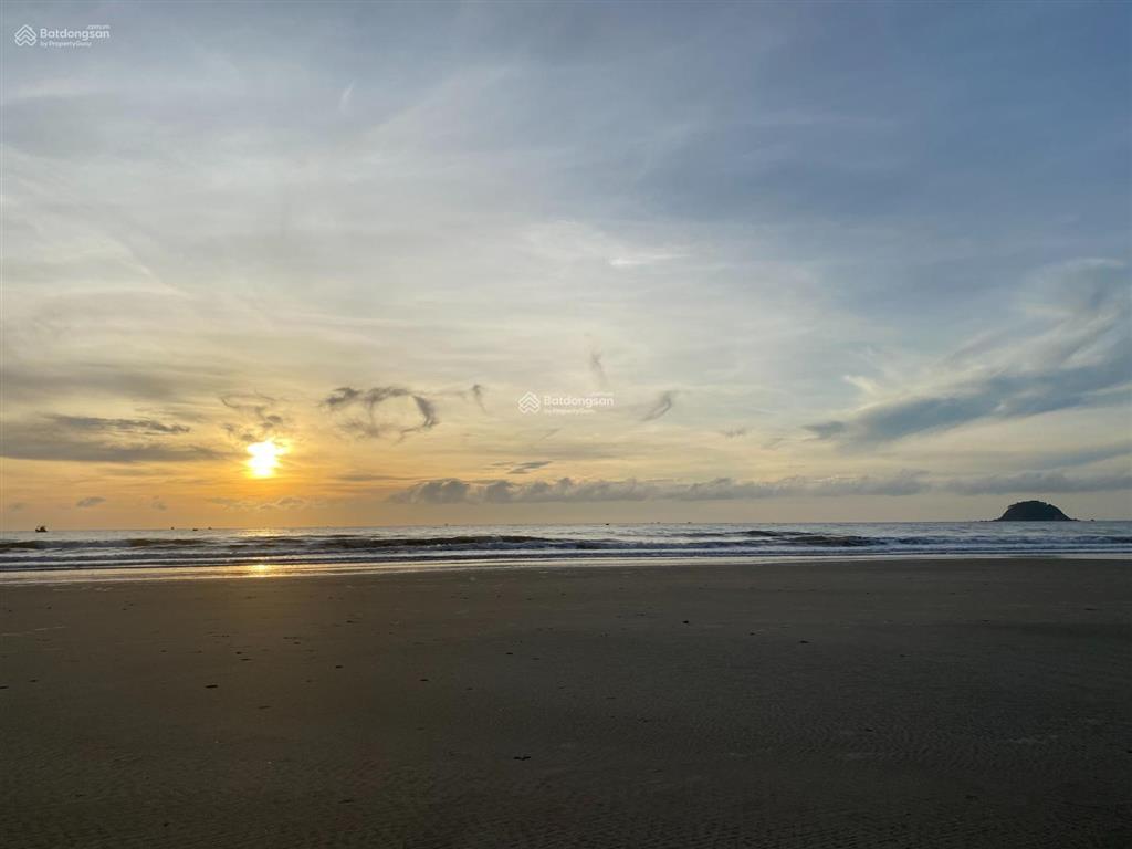 Bán đất mt hùng vương, tx lagi, bình thuận, dt 5x38m, 6x32m, 6x47m, 10x113m giá từ 2.5 tỷ/lô