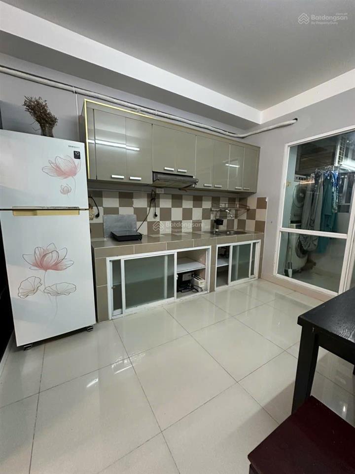 View sông phú mỹ hưng, dt 78m2 (2 phòng ngủ + 2wc) nhà decore, nội thất đầy đủ 3.85 tỷ, hỗ trợ vay