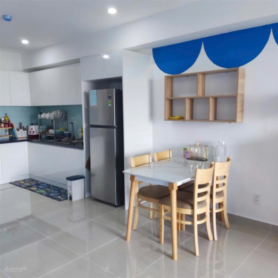 Bán gấp căn 70m2 ctl, sổ hồng có ngân hàng hỗ trợ vay 70%, nhà mới thoáng.