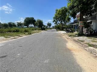 Chính chủ cần bán lô góc sát fpt, giá chỉ có 3 tỷ