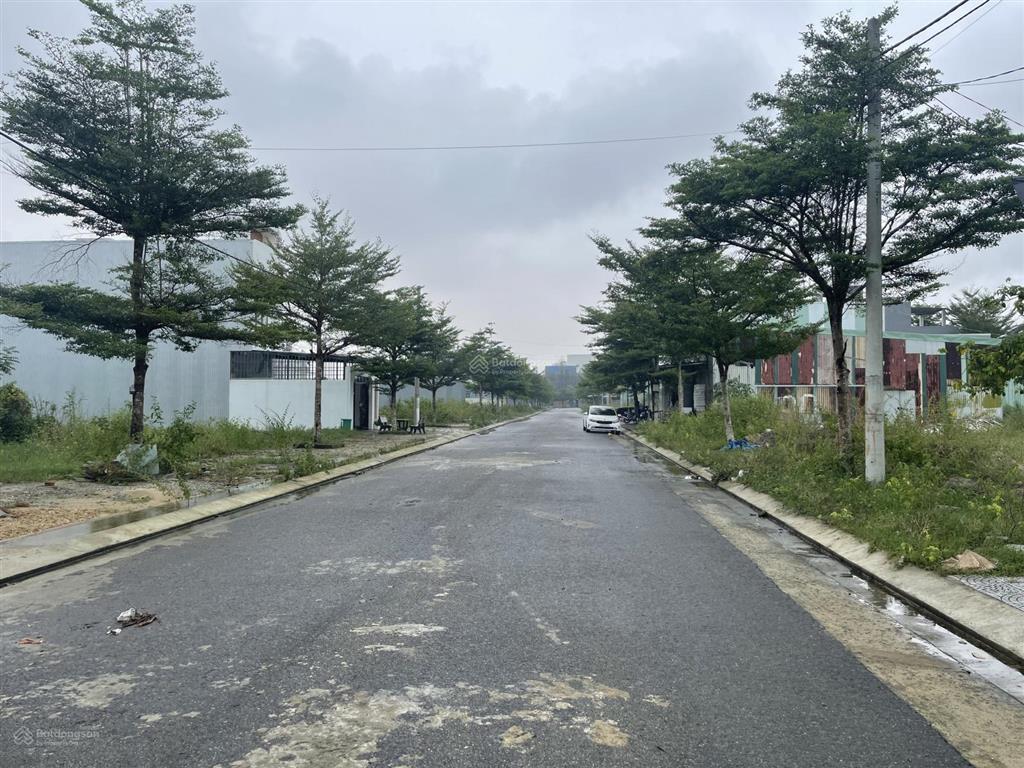 Chính chủ cần bán lô góc đường phan huỳnh điểu và hói kiểng 23