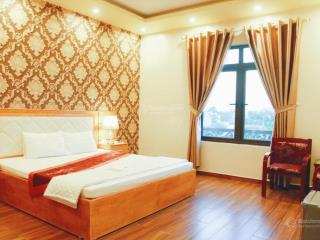 Bán khách sạn mt lý tự trọng quận 1. dt 8.2x21, hầm + 8 tầng, 35 phòng, 175 tỷ