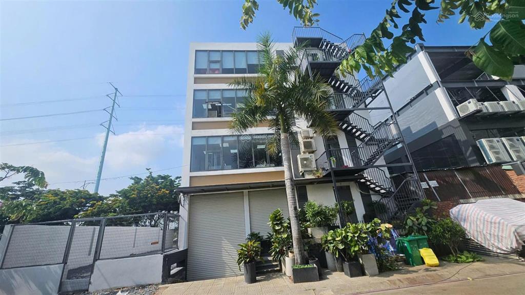 Bán tòa nhà 2 mt thạnh mỹ lợi, thủ đức. dt 18x20m, cn 360m2, hầm + 5 tầng, 77 tỷ