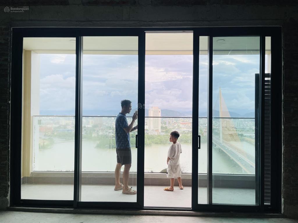 Siêu phẩm căn góc 3pn 99,6m2 panoma 2 view 360 độ pháo hoa  sông hàn  biển  khu danang downtown