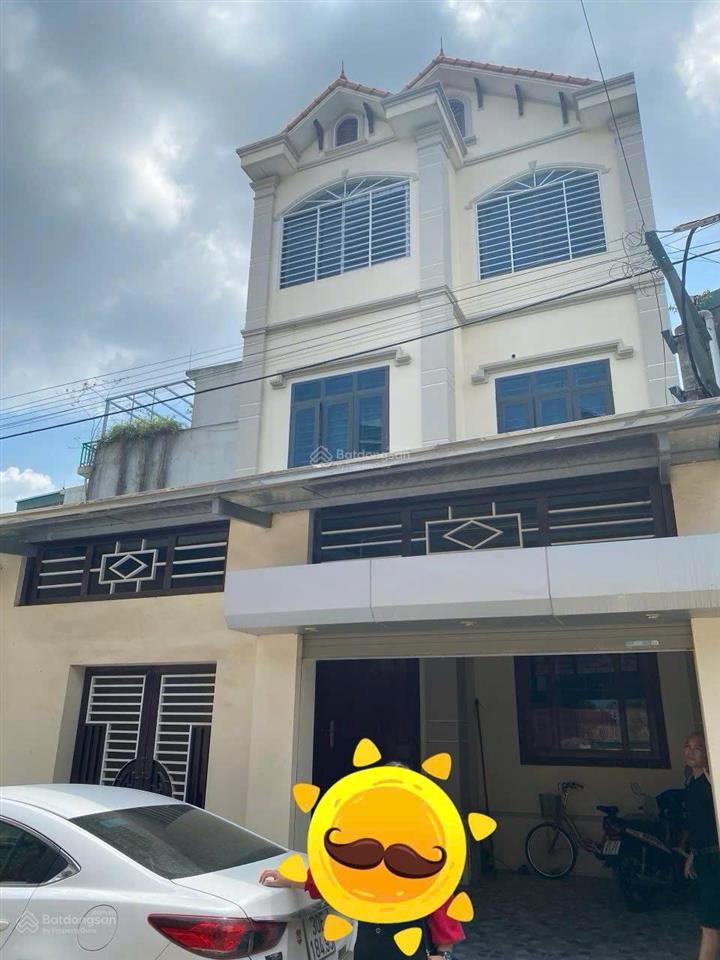 Nhà đại tự, đẹp, mặt tiền 6,9m, dt 105m, xây cao cấp, 3t full nội thất hàng xóm hinode royalpark