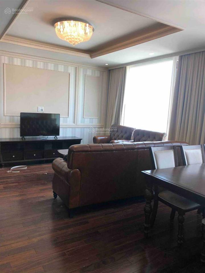 Cho thuê căn góc 3pn/2wc 96m2 leman luxury quận 3, lầu cao view đẹp, giá 35tr/tháng.  0934 004 ***