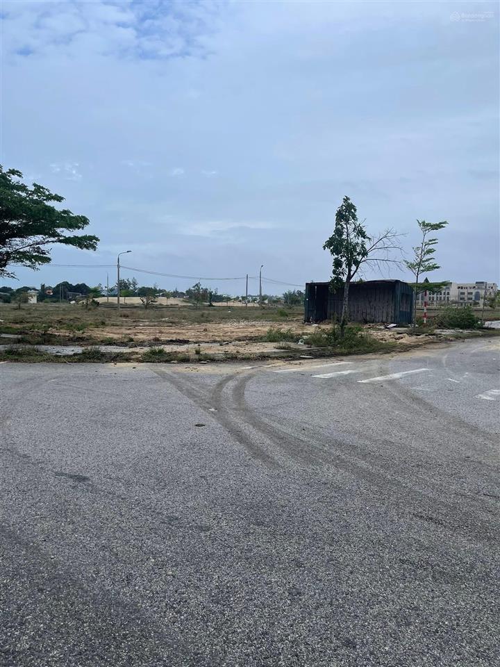 Lô góc ngọc dương riverside, điện ngọc, 5,6tỷ, 157m2, view đẹp hot! cách sông 50m. cách biển 500m