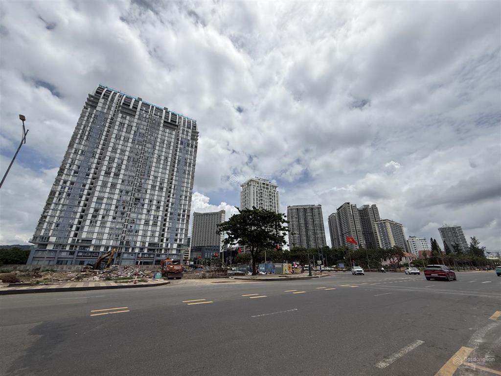 Cần bán khach sạn bãi sau tp. biển vũng tàu