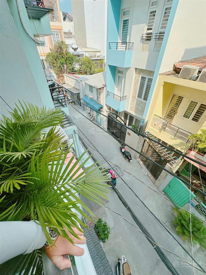 Bán nhà mt bình lợi dt 5mx20m 4 tầng giá 13tỷ5 p13 q. bt, nhà mới toanh, thiết kế hiện đại