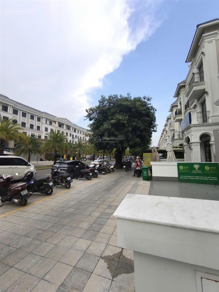 Bán cặp nhà phố liền kề nxlp26 & nxlp28. ngay vinschool, bệnh viện vinmec vinhomes grand park.