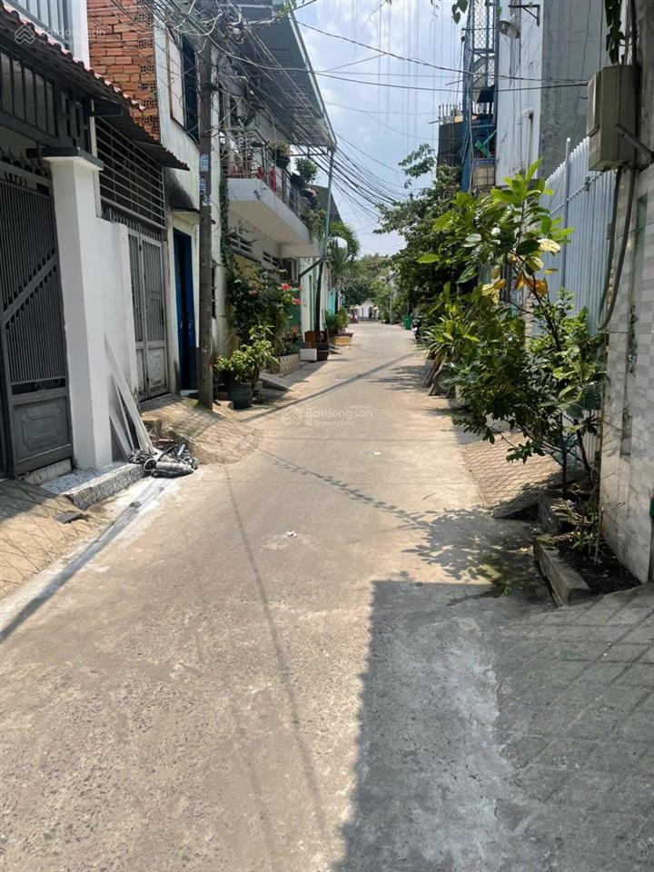 Bán nr 40m2 tại đường 106, tăng nhơn phú a, q9, giá cực chất 3,2 tỷ