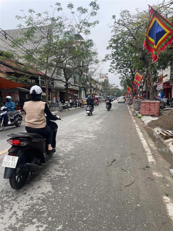 Bán nhà mặt phố hai bà trưng , lê chân . dt 71m  điểm kinh doanh sầm uất  giá 14,8 tỷ