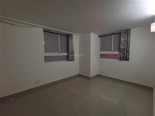 Chính chủ bán gấp ch 1050. 62m2 2pn 2,7 tỷ sổ hồng. lầu trung.  0909 286 ***