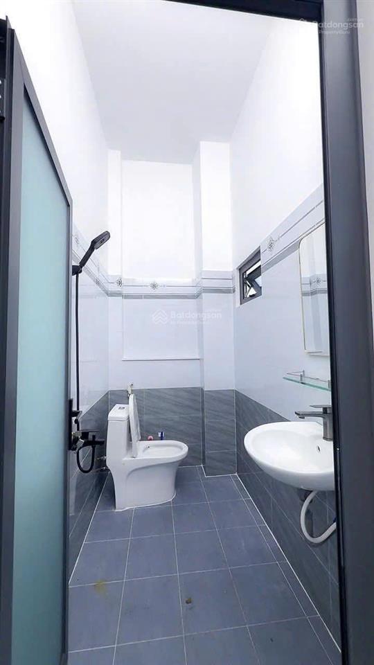 Bán nhà sổ hồng riêng ,hoàn công đầy đủ dt 5x20 mới xây kdc hai thành đặng huỳnh giá bán 3 tỷ 9