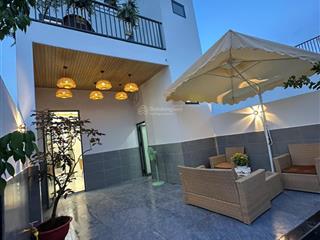 Bán nhà sổ hồng riêng lô nhì đường cộng đồng lộc hậu dt 5x25 ( 125m2) đường xe tải