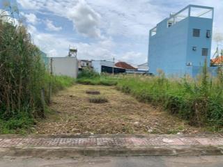 Bán đất nền sổ hồng riêng khu dân cư xã qui đức dt 5x22,92 m (114,6 m2) giá 2 tỷ 900