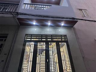 Bán nhà sổ hồng riêng 1 trệt 2 lầu 4 pn ,3 tollet hẻm thánh thất tân kim long an