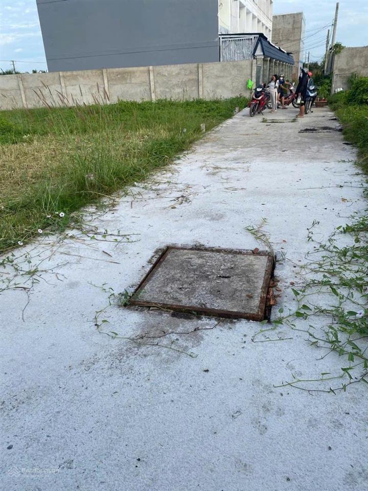 Cần bán 300m2 đất thổ cư sổ hồng riêng. khu tân kim  tặng gpxd 1 trệt 1 lầu