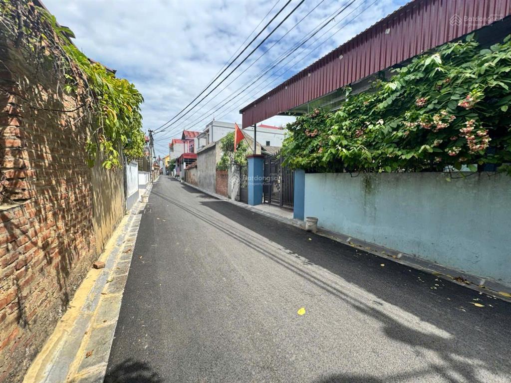 Siêu hiếm 90m2, mt 5m, trục chính ô tô tránh xuân nộn giá chỉ 5,7 tỷ