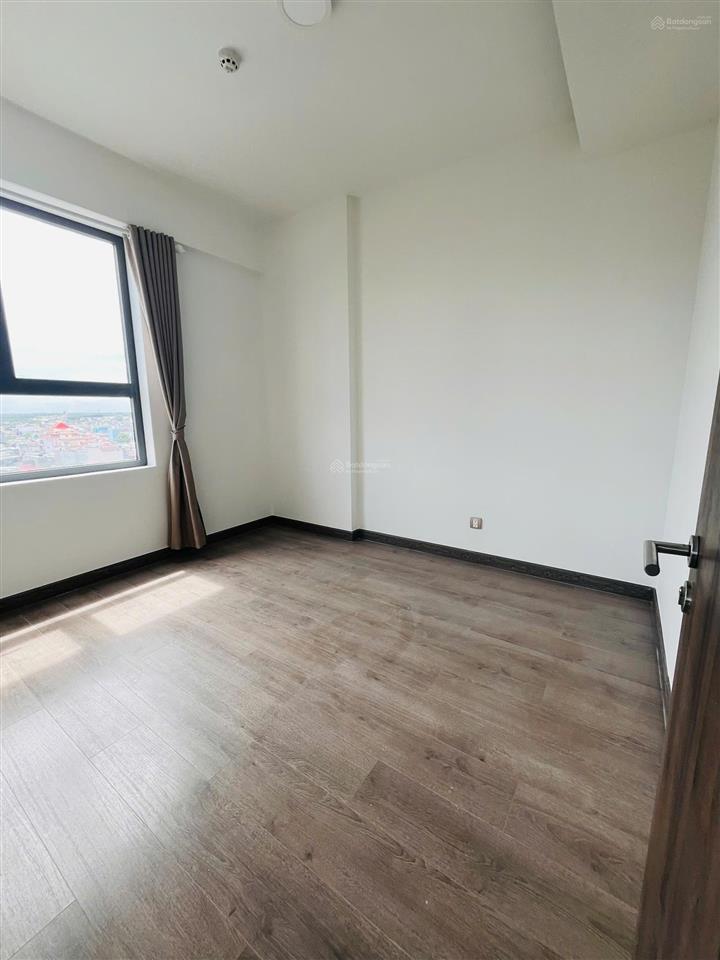 2pn 2wc, căn góc 70m2 tại q7 boulevard, giá tốt nhất 3,9 tỷ (đã ký hdmb), view sông