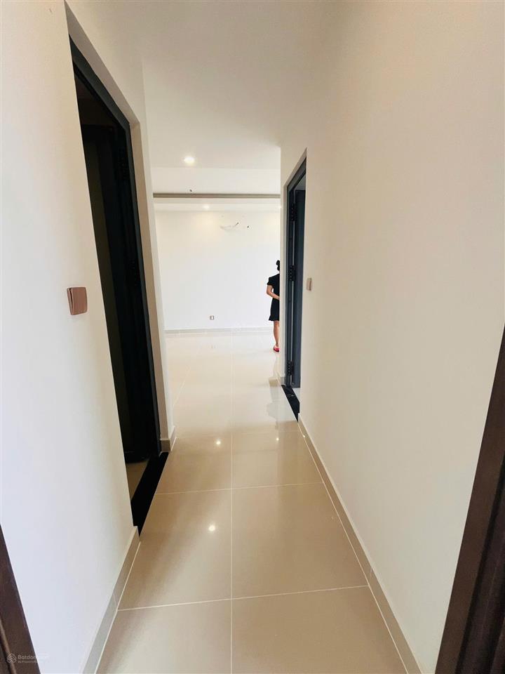 2pn 2wc, căn góc 70m2 tại q7 boulevard, giá tốt nhất 3,9 tỷ (đã ký hdmb), view sông