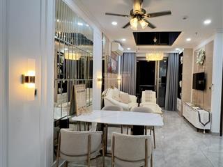 Cho thuê midtown m8 dt 82m2 2pn 2wc full cao cấp. giá 33tr. nhà trống xem 24/7.  0942 826 *** nhung