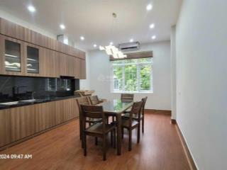 Bán gấp căn lk văn khê ngay trung tâm quận gần dãy shophouse kinh doanh sầm uất 55m2*4t, chỉ 13.5tỷ