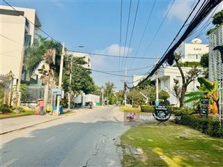 Bán đất 1 sẹc vườn lài góc 2 mat tiền vị trí đẹp gần cầu 5mx28m