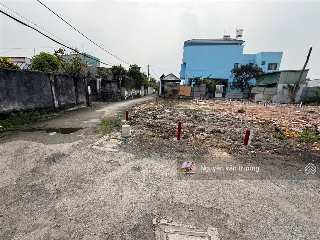 Bán đất mặt tiền hẻm 94 vườn lài vào 1 sẹc giá tốt 7.4x28m