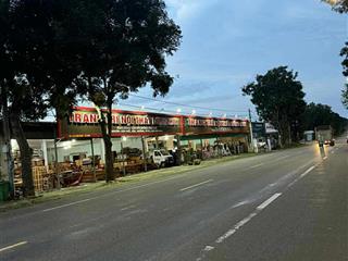 Chủ định cư nước ngoài cần bán 5800m2 300m2 đất ở vị trí mặt tiền quốc lộ 56 giá chưa đến 2tr2/m2