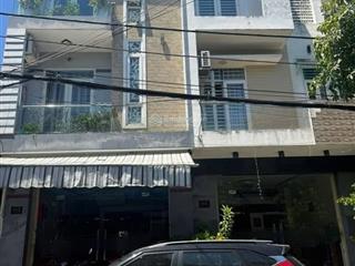 Bán căn nhà 3 tầng full nội thất mt nguyễn thị thập
