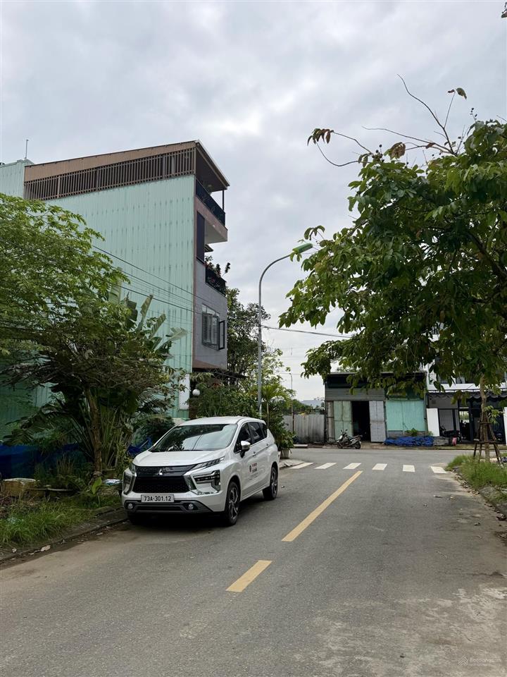 Bán lô đất đường hoà minh 27  khu b phương trang