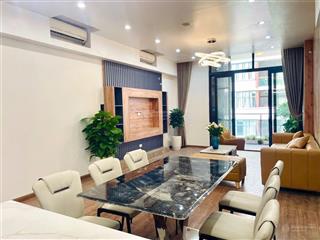Chính chủ bán căn hộ 67m2 chung cư mon city 2 ngủ 2 vệ sinh ban cồng thoáng rộng.