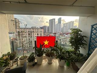 Bán căn hộ góc 130m2 chung cư chelsea park phố trung kính tầng trung view thoáng giá đầu tư