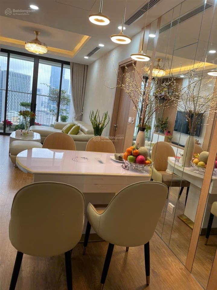 Chính chủ cần bán nhanh căn hộ chung cư the pakhome 3 phòng ngủ view thoáng.