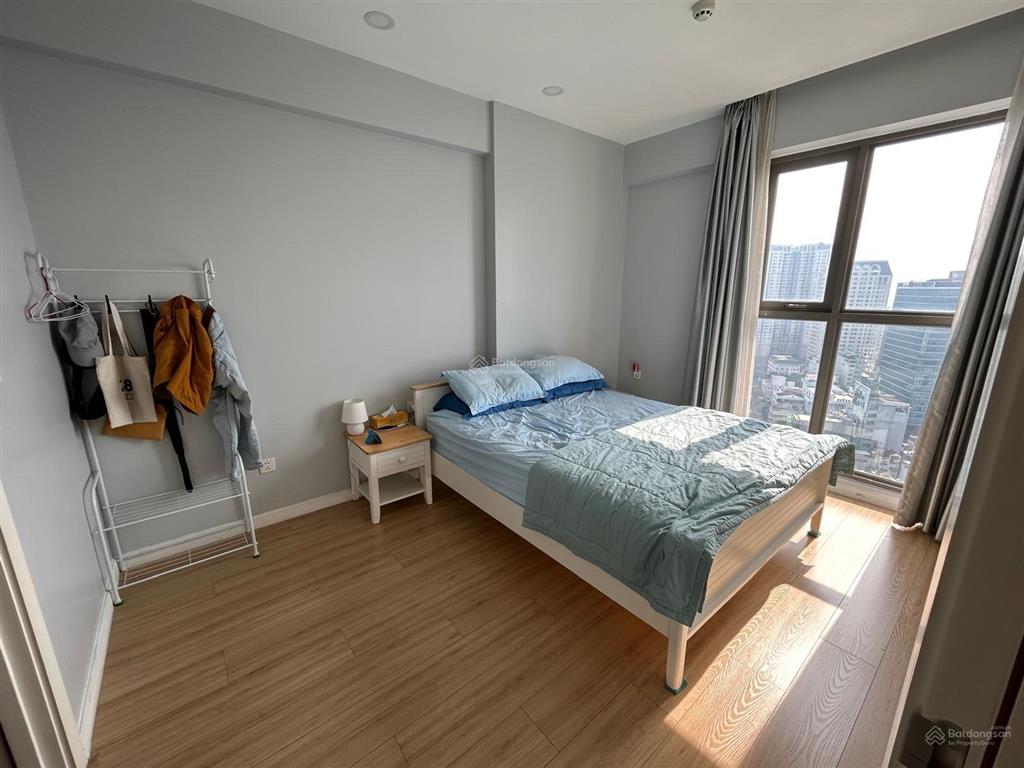 Cần bán căn hộ millennium (74m2) 6.5 tỷ ( view bitexco) full nội thất 0918 753 ***