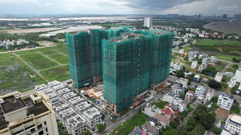 Cần bán căn hộ victoria village  quận 2  giá chỉ 6.1 tỷ (view sông)   