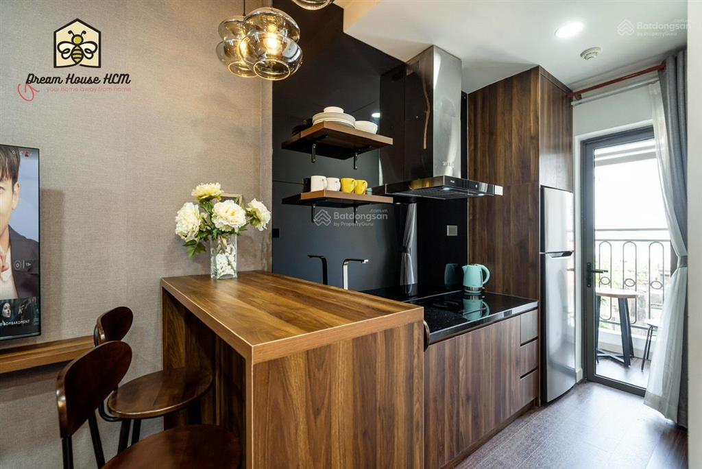 Cần bán nhanh căn hộ officetel saigon royal  43m2  giá bán 5tỷ (view sông)  0918 753 ***