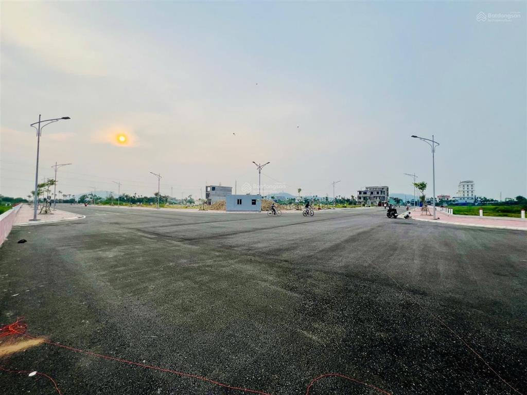 Bán lô đất 63m2 vị trí nhìn ra vườn hoa khu đấu giá 148 lô nguyễn lương bằng, kiến an, hải phòng