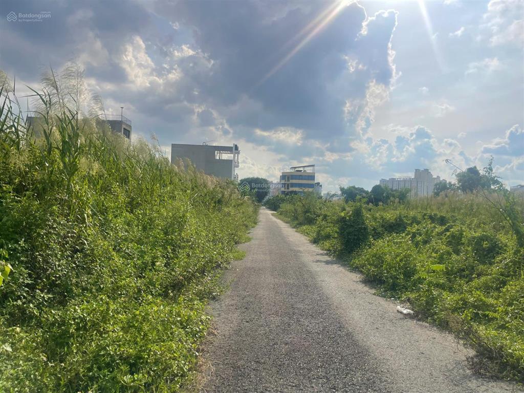 Sổ đỏ kdc sở văn hóa thông tin, long trường, dt 5x17 giá chỉ 52 tr/m2 bán nhanh