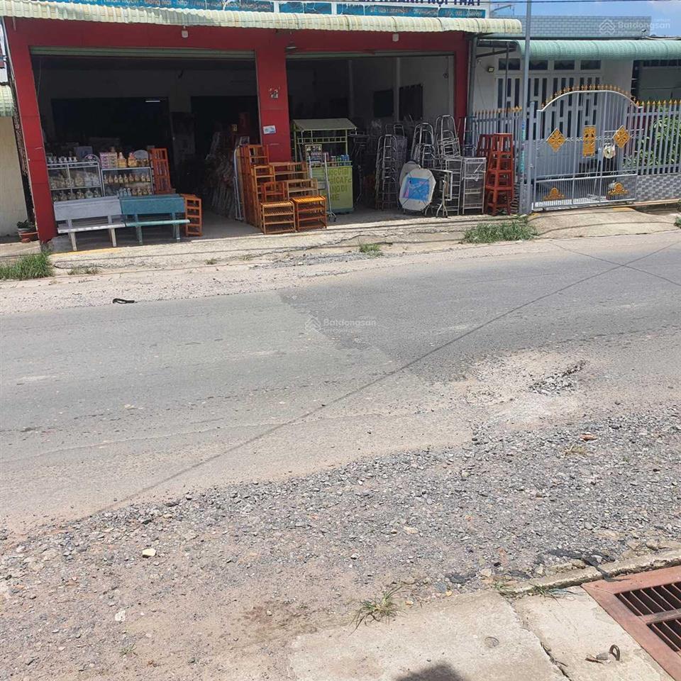 Bán nhà mặt tiền đường hùng vương, long thọ, nhơn trạch, dt 219m2, 6 tỷ 550. đang cho thuê 12tr/th