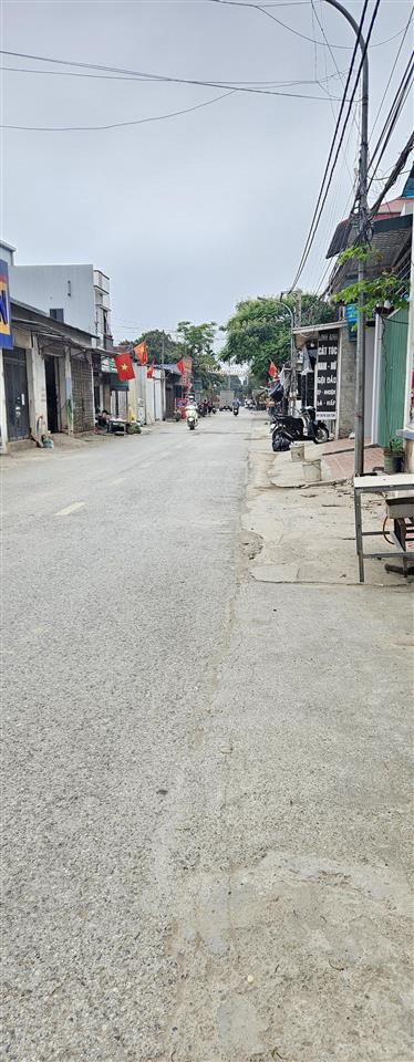 Cần bán nhà cấp 4 diện tích 43m2 mặt đường kinh doanh xã hưng đạo, 4.4 tỷ