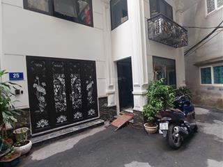 Mặt tiền 7m  nhà thuỵ khuê 50m2 7 tầng  lô góc  ô tô vào nhà  nhà đẹp mà giá tốt