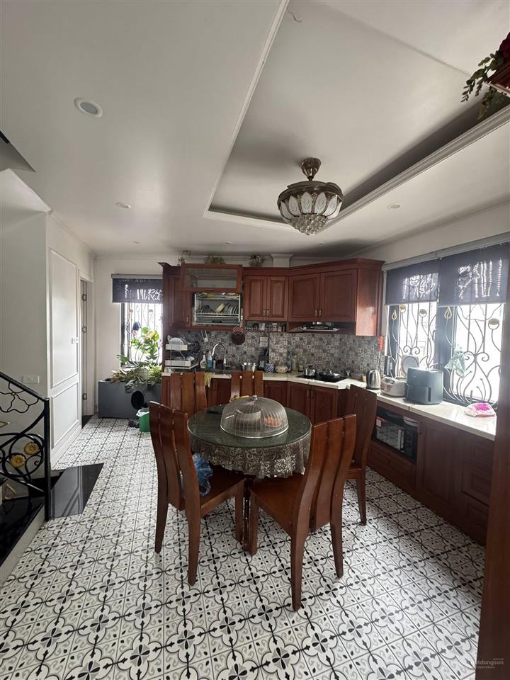 Lô góc mặt tiền 7m  nhà thụy khuê  45m2 7 tầng  thang máy  ngõ oto  vị trí tốt