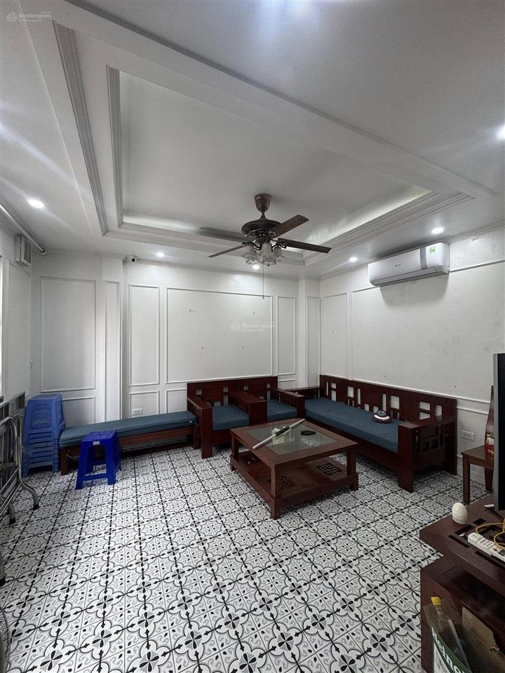 Lô góc mặt tiền 7m  nhà thụy khuê  45m2 7 tầng  thang máy  ngõ oto  vị trí tốt