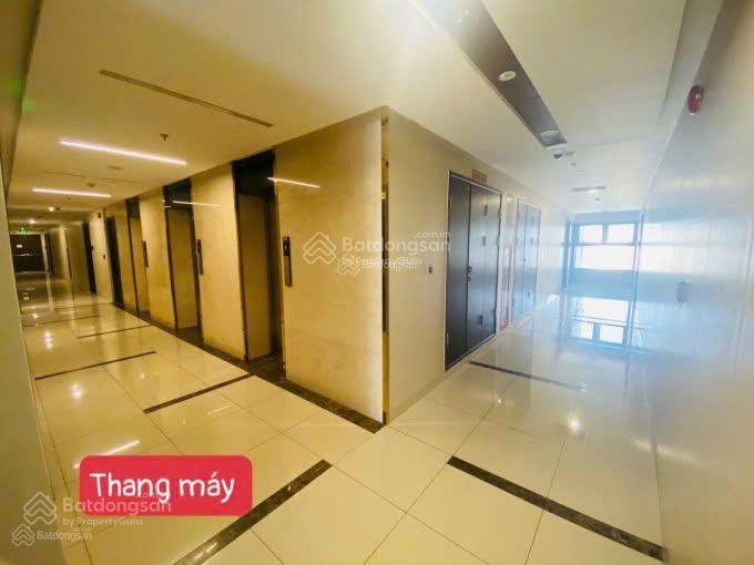 Bán căn resgreen có sổ hồng+2% phí bảo trì (2pn2wc75m2) nhà ntcb hoặc full nội thất.  0932 140 ***