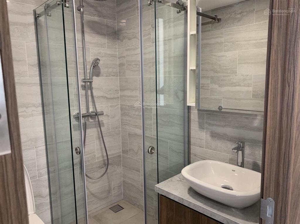 Bán căn resgreen(3pn  2wc) nhà trống hoặc có nội thất, có sổ hồng + 2% phí bảo trì.  0932 140 ***