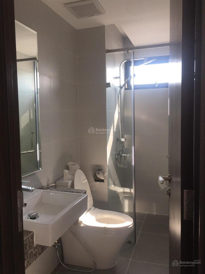 Bán căn resgreen(3pn  2wc) nhà trống hoặc có nội thất, có sổ hồng + 2% phí bảo trì.  0932 140 ***