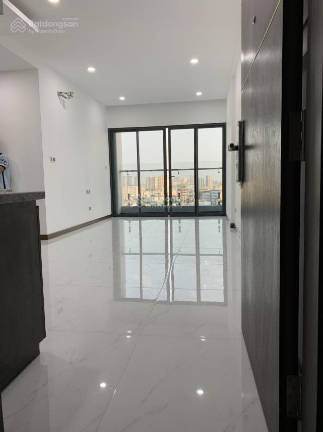 Bán căn resgreen(3pn  2wc) nhà trống hoặc có nội thất, có sổ hồng + 2% phí bảo trì.  0932 140 ***